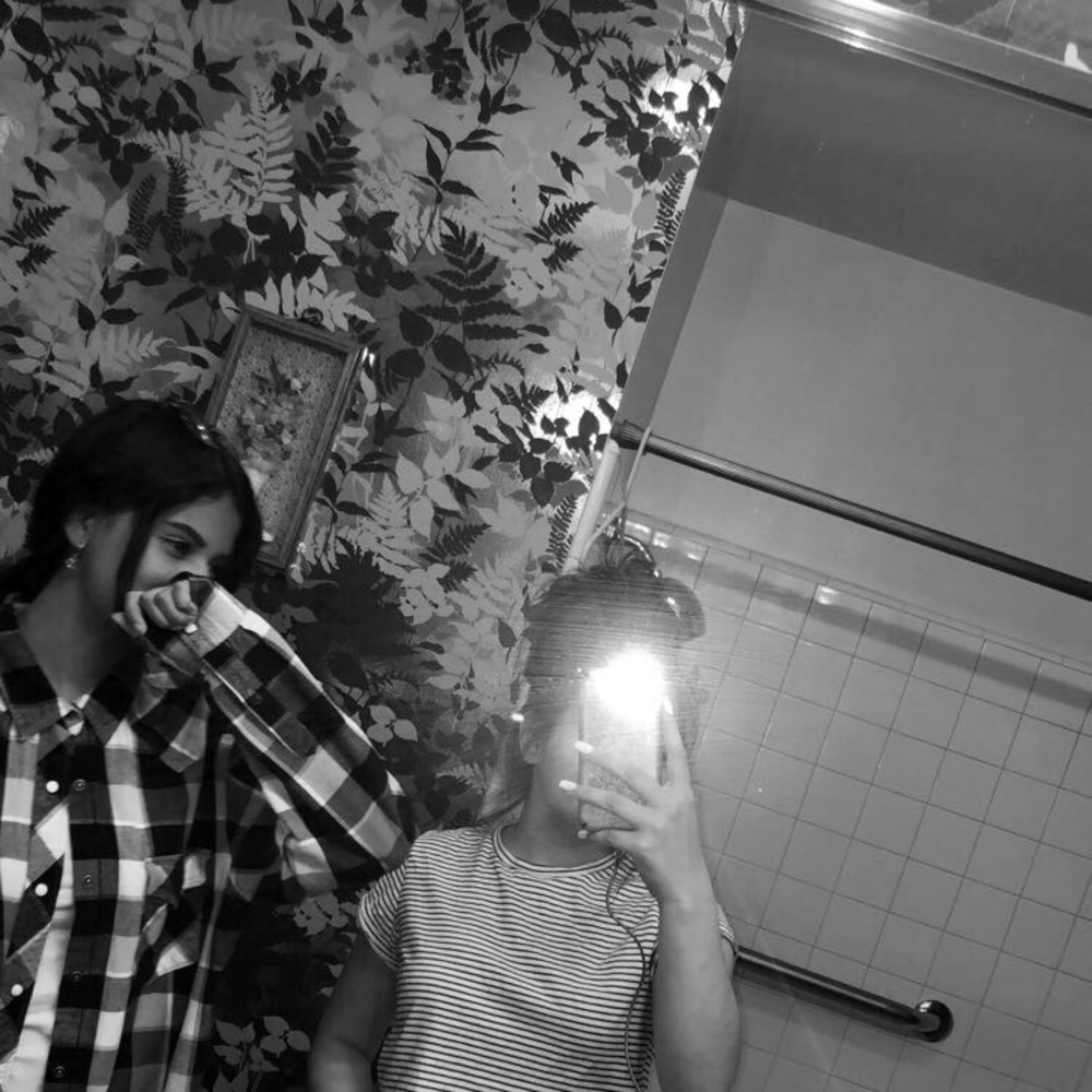 Meet your Posher, Diamond